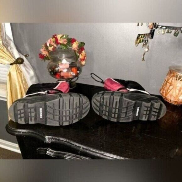 Sorel Flurry Pink Black Waterproof Snow Boot - Picture 4 of 6